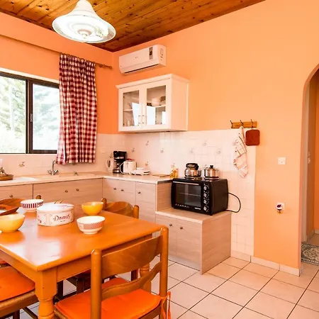 Dionysia's 아파트 티실리비